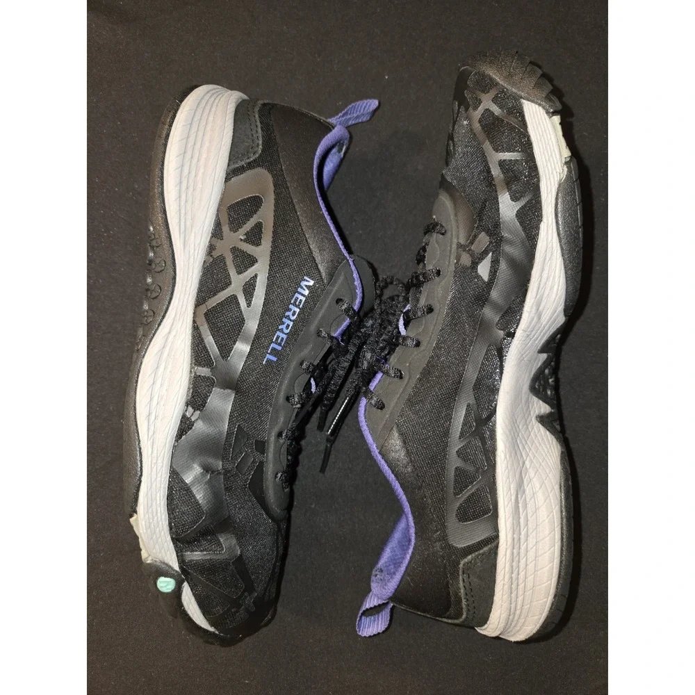 Merrell Women's Performance Footwear Vibram Sneaker 8 Purple Black Barefoot Shoe
